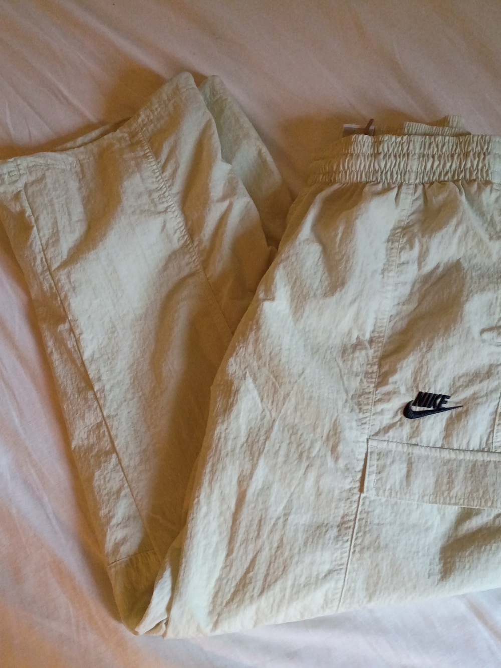 Nike Essential Woven Cargo Pants Medium Mint Green High Waist Track Pants